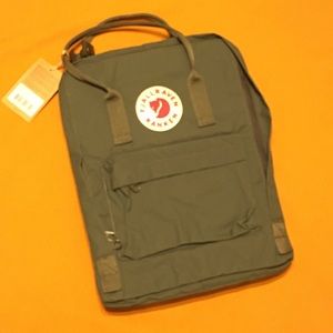NWT Fjallraven Backpack!!